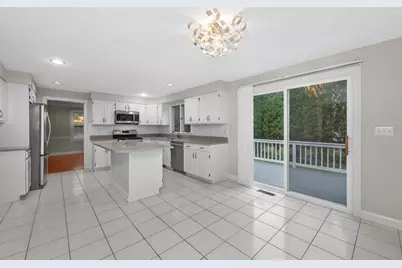 2 Minuteman Ln, Wellesley, MA 02481 - Photo 13