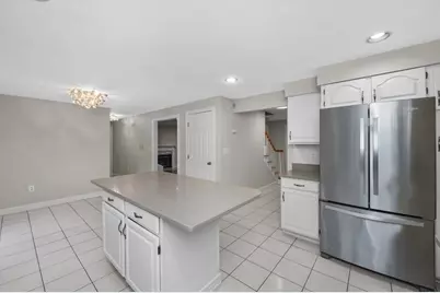 2 Minuteman Ln, Wellesley, MA 02481 - Photo 17