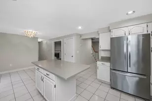 2 Minuteman Ln, Wellesley, MA 02481 - Photo 17