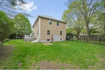 2 Minuteman Ln, Wellesley, MA 02481 - Photo 3