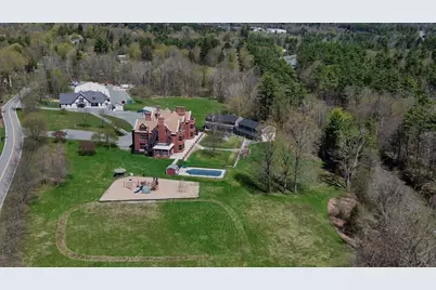 349 Old Stockbridge Rd, Lenox, MA 01249 - Photo 23