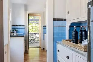 16 Arborough, Boston, MA 02131 - Photo 13