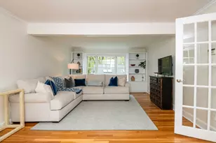 2 Parkwood Rd, Lynnfield, MA 01940 - Photo 5