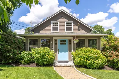 2 Parkwood Road, Lynnfield, MA 01940 - Photo 3