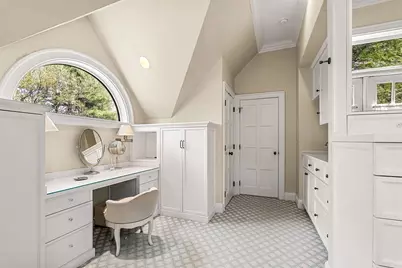 110 Juniper Rd, Belmont, MA 02478 - Photo 29