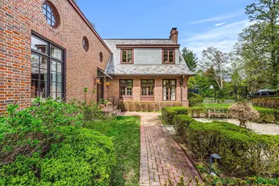 110 Juniper Rd, Belmont, MA 02478 - Photo 33