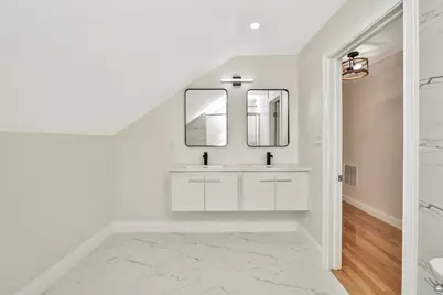 30 Hiawatha Rd. (#2), Boston, MA 02126 - Photo 9