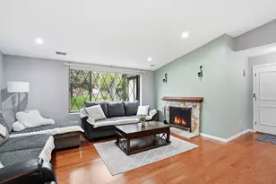 11 Royal Lake Dr, Braintree, MA 02184 - Photo 3