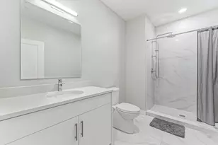 157 Chestnut St, Chelsea, MA 02150 - Photo 15