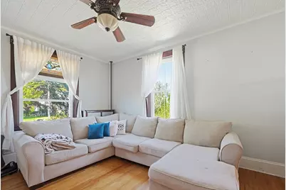 24 Main St, Upton, MA 01568 - Photo 15
