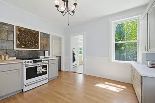 24 Main St, Upton, MA 01568 - Photo 5