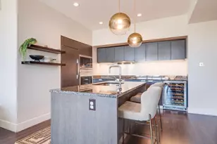 110 Stuart St, Boston, MA 02116 - Photo 5