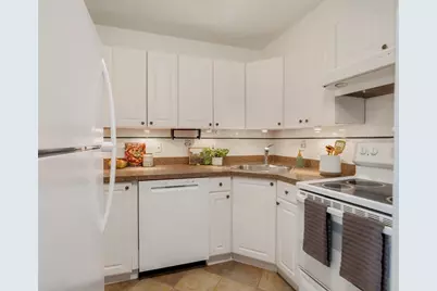 164 Galen St #64, Watertown, MA 02472 - Photo 7