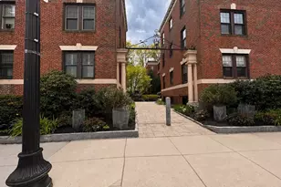 1982 Commonwealth Ave, Boston, MA 02135 - Photo 17