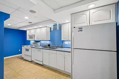 44 Warren Ave, Woburn, MA 01801 - Photo 33