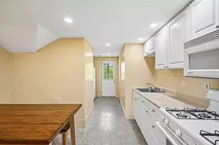 44 Warren Ave, Woburn, MA 01801 - Photo 25