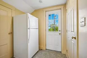 44 Warren Ave, Woburn, MA 01801 - Photo 27