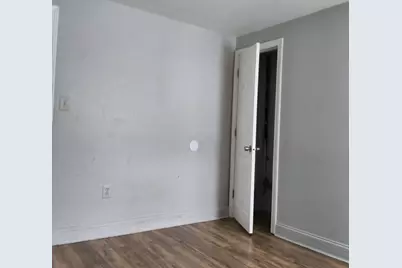 1808 Pleasant St #5, Fall River, MA 02723 - Photo 5