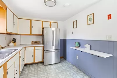 40 Rocky Gutter St, Middleborough, MA 02346 - Photo 9