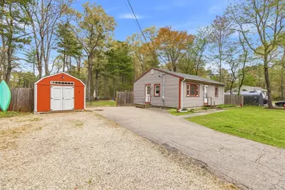 40 Rocky Gutter St, Middleborough, MA 02346 - Photo 35