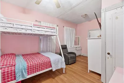 122 Perry St, Central Falls, RI 02863 - Photo 21