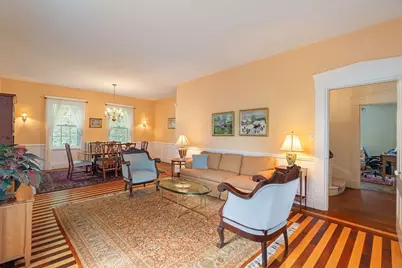 36 Maple Ave, Newton, MA 02458 - Photo 5