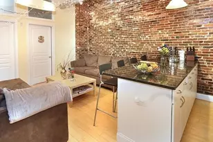 37 Temple Pl, Boston, MA 02111 - Photo 3
