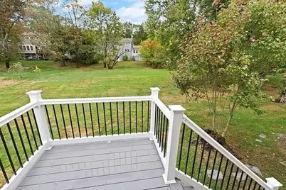 19 Selwyn Rd, Newton, MA 02461 - Photo 27