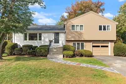19 Selwyn Rd, Newton, MA 02461 - Photo 1