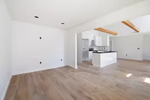 86 Harry Kemp Wy, Provincetown, MA 02657 - Photo 5