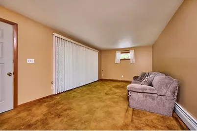 186 East St, Southampton, MA 01073 - Photo 11