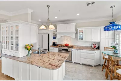 60 Robbins Road #9, Plymouth, MA 02360 - Photo 3