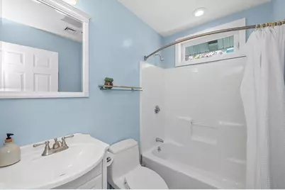 27 Wiltshire Rd #27, Newton, MA 02458 - Photo 9