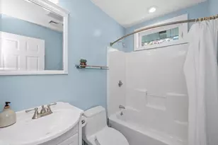 27 Wiltshire Rd, Newton, MA 02458 - Photo 9