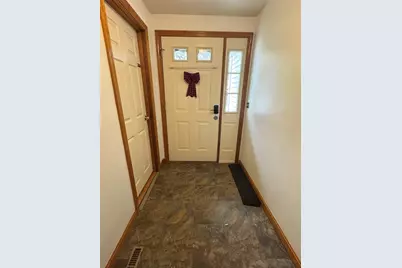 376 East St, Bridgewater, MA 02324 - Photo 9