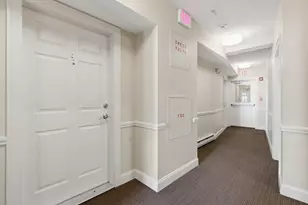 135 Willow Ave, Somerville, MA 02144 - Photo 29