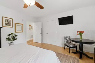 135 Willow Ave, Somerville, MA 02144 - Photo 13