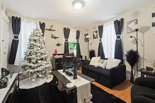 22 Hollywood St, Worcester, MA 01610 - Photo 11