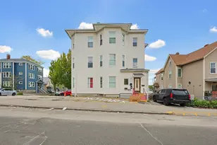 22 Hollywood St, Worcester, MA 01610 - Photo 1