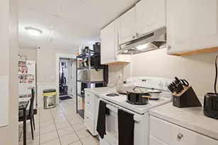 22 Hollywood St, Worcester, MA 01610 - Photo 7