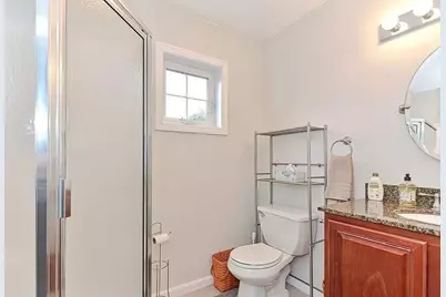 812 Franklin Street #A, Worcester, MA 01604 - Photo 17