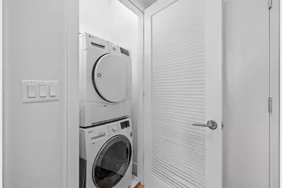 420 W Broadway #503, Boston, MA 02127 - Photo 9