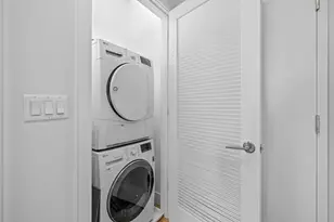 420 W Broadway, Boston, MA 02127 - Photo 9