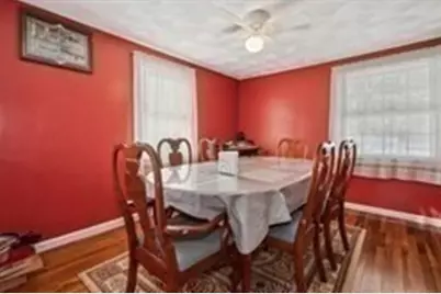6 Arthur  Woods Ave, Burlington, MA 01803 - Photo 11