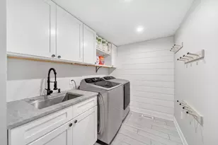 92 Norlen Park, Bridgewater, MA 02324 - Photo 27
