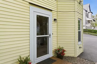 25 Sawyer St #1, Malden, MA 02148 - Photo 5