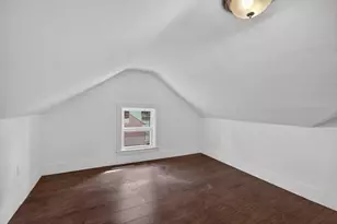 12 Crown St, Worcester, MA 01609 - Photo 33