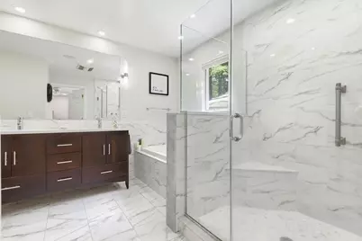795 Maple St, Mansfield, MA 02048 - Photo 5
