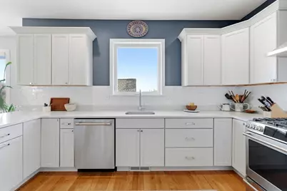 62 Saint Rose St #3, Boston, MA 02130 - Photo 7