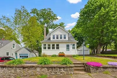 7 Whitin Avenue, Northbridge, MA 01588 - Photo 3